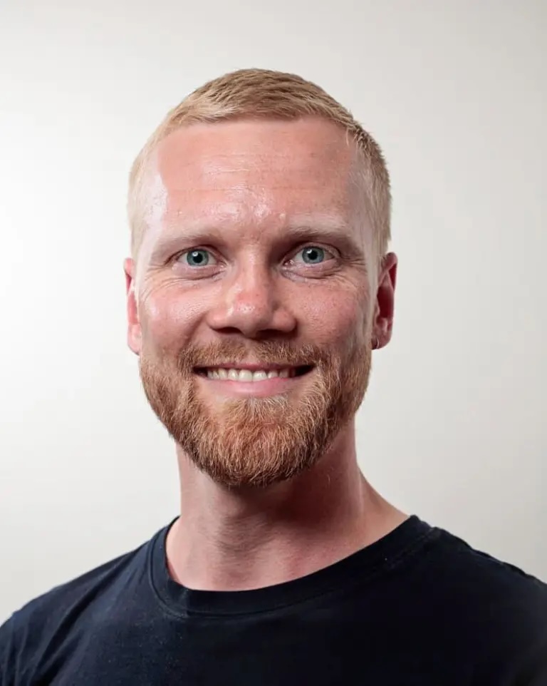 Kenneth Sørø Olsen, Takstmann